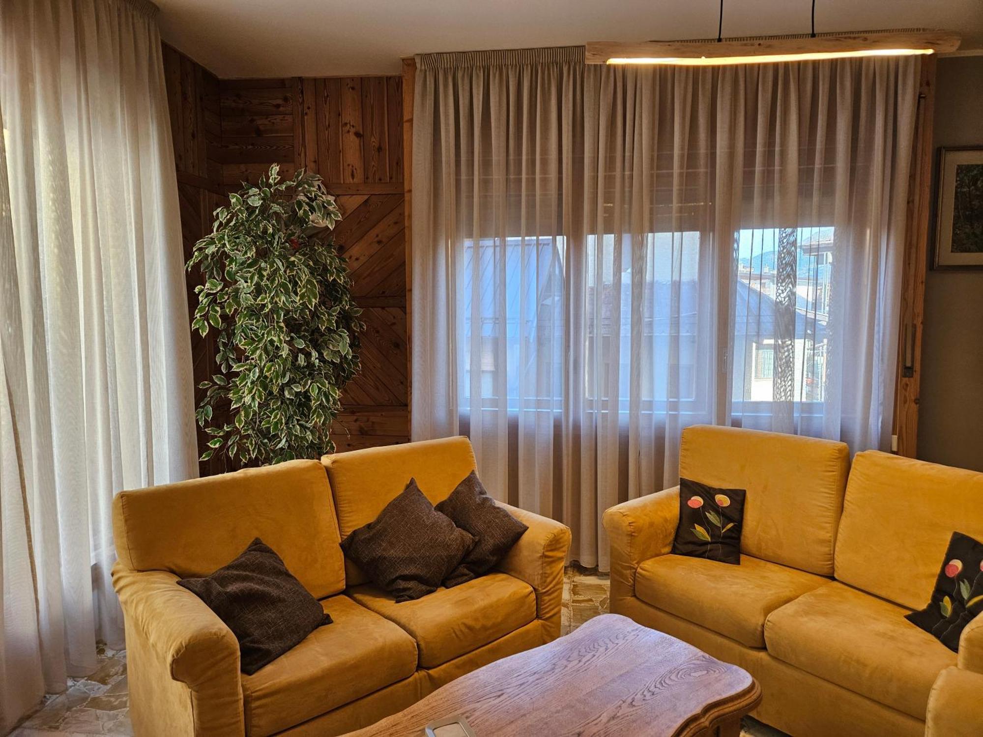 Hotel Holiday Debili Oulx Exterior foto